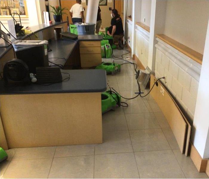 SERVPRO Team drying water damage at a utility company